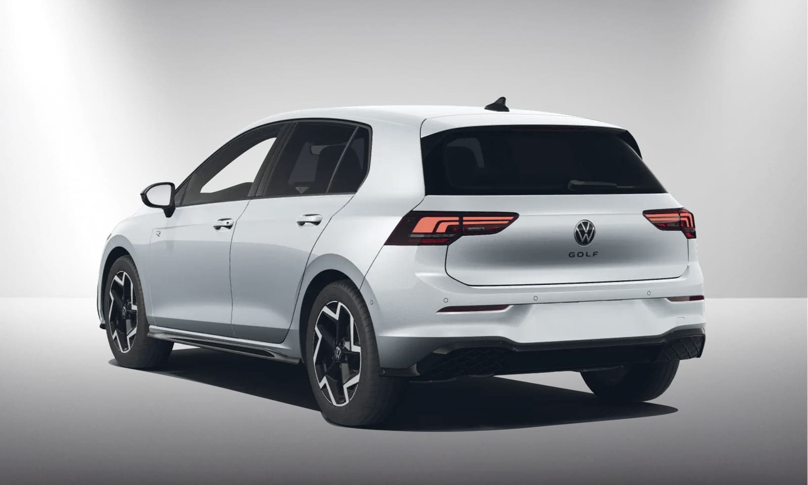 VW Golf R-Line