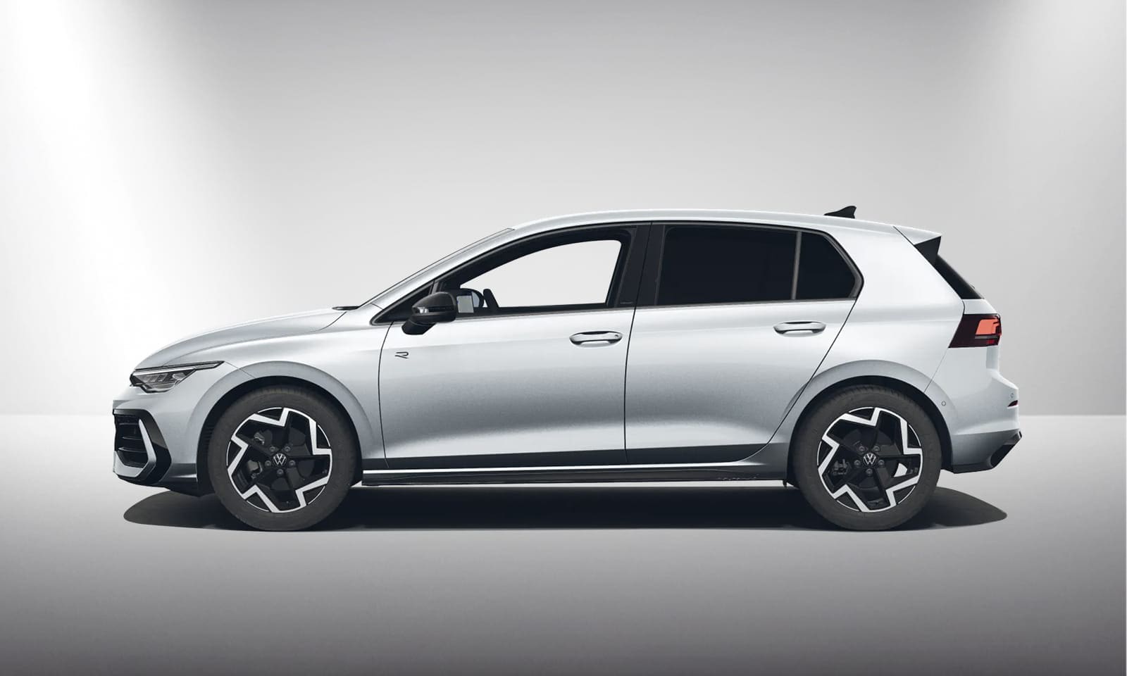 vw-golf-rline_02