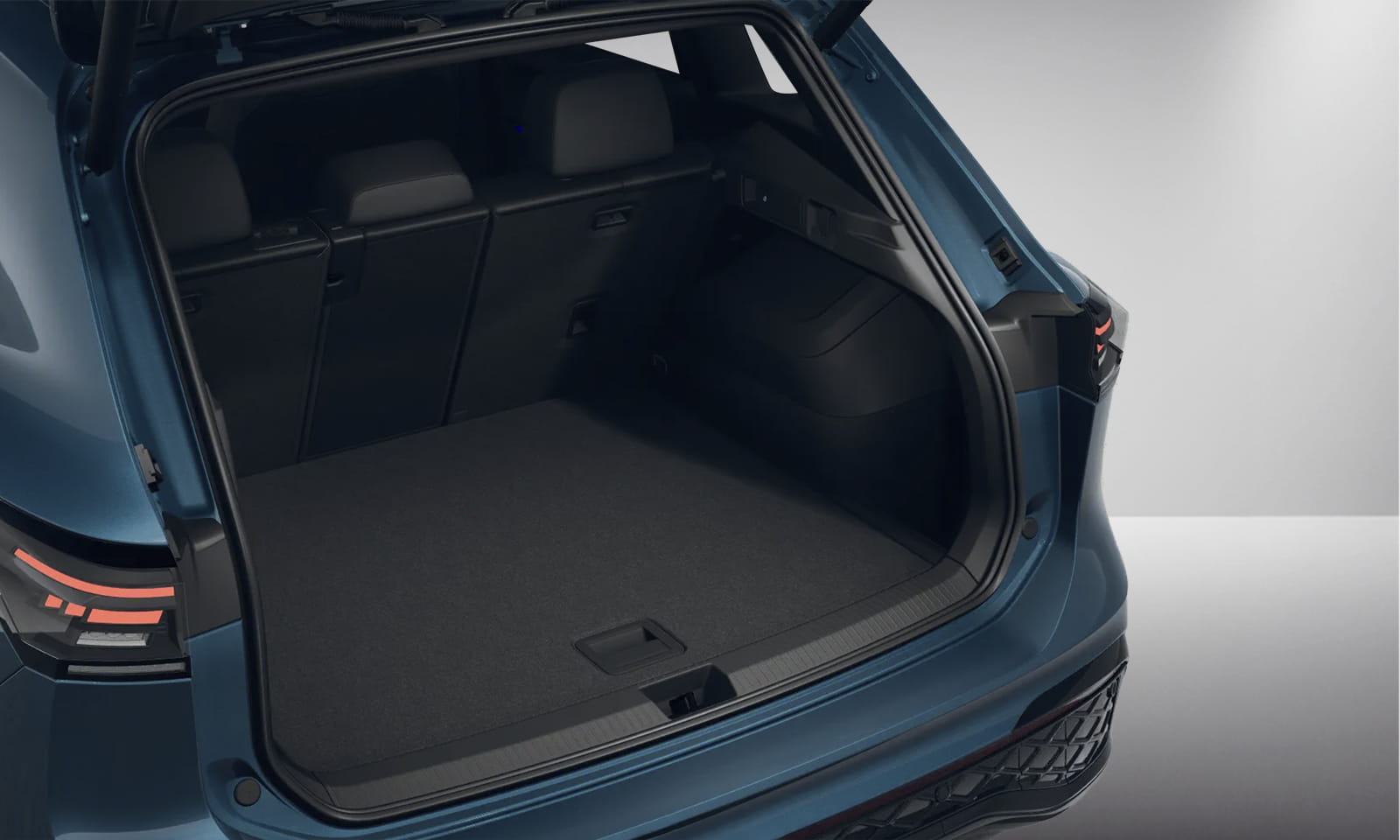 VW Tiguan R-Line